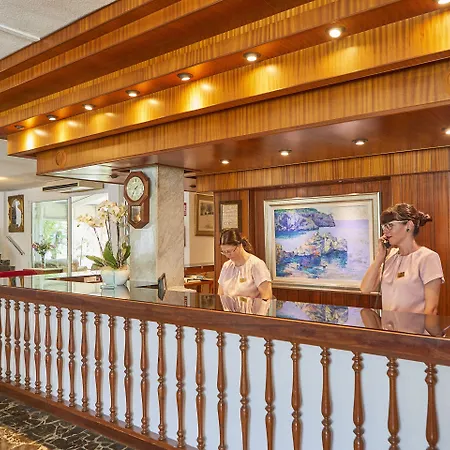 Hotel Rocamarina - Adults Only-3